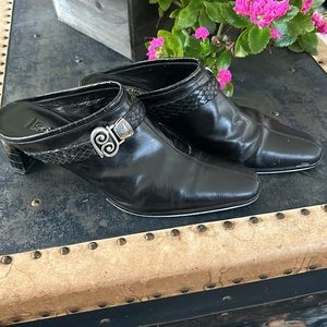 Brighton mules “Tapa” style braided band with silver buckle Size 9